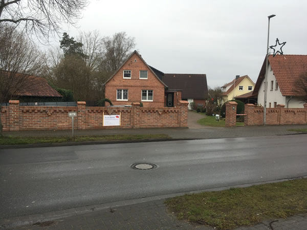Bewertung Neubau Gartenmauer in Nienhagen