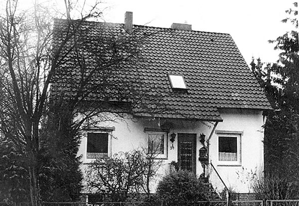 Hausbau in Celle - Bauunternehmen Maurer Alan Berry für englische Landhäuser in Celle, das Baunternehmen für Historische Baustoffe rund um Celle