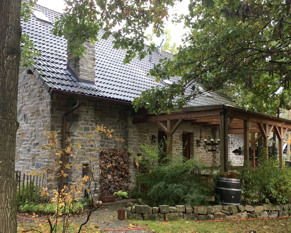 Leistungen Natursteinarbeiten und Natursteinfassaden - Englische Cottages aus Celle - Bauunternehmen Alan Berry